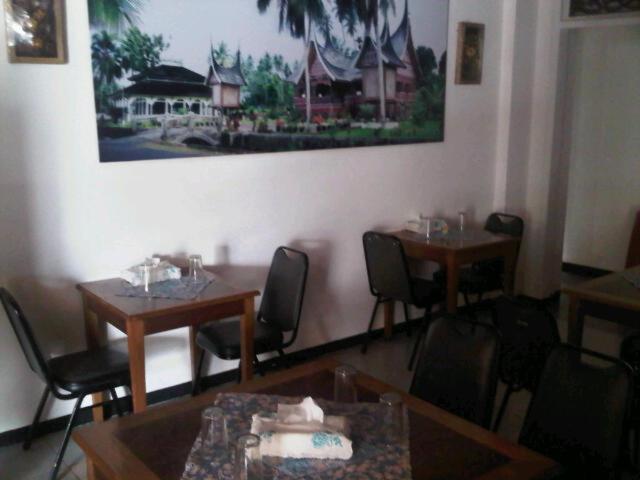 โรงแรมอัมบันสุรี บูกิตติงกี ภายนอก รูปภาพ